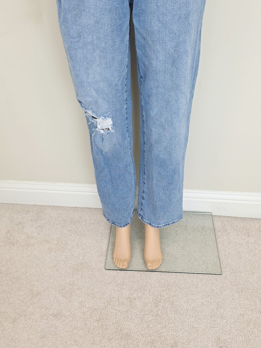 BCBGeneration Skater Straight Distressed Jeans Pants - Picture 6 of 10